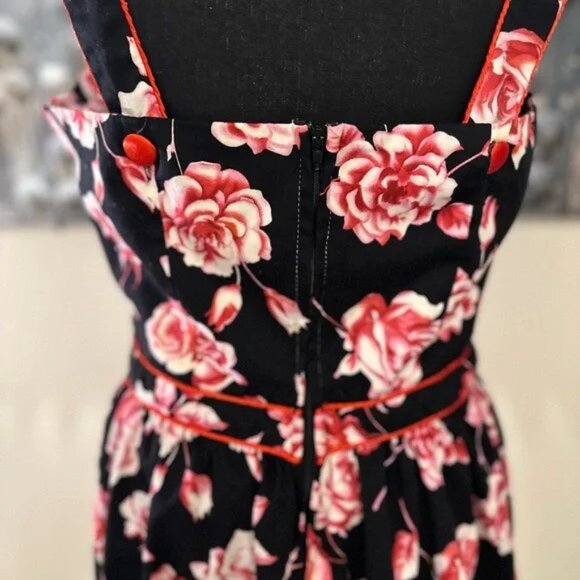 Cute Voodoo Vixen dress - Large with adjustable straps - Picture 6 of 6